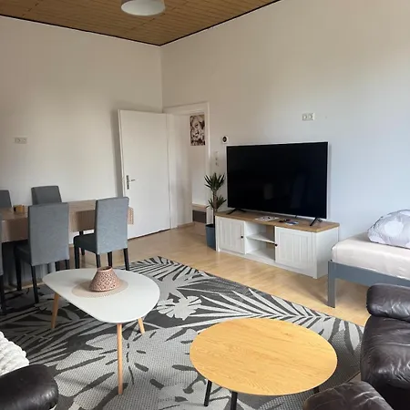 Gemuetliche Zentral Privatstrasse