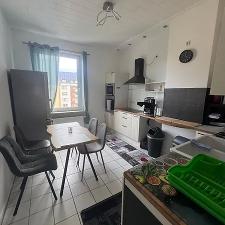 Gemuetliche Zentral Privatstrasse *