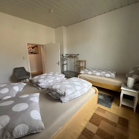 Gemuetliche Zentral Privatstrasse *