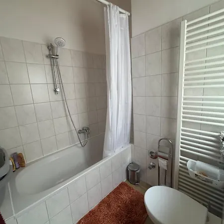Gemuetliche Zentral Privatstrasse